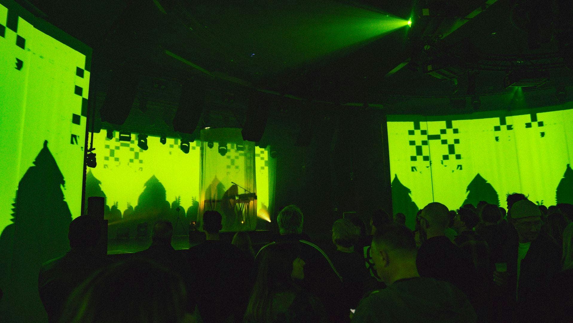 Club Wintercircus - Nele de Gussem
