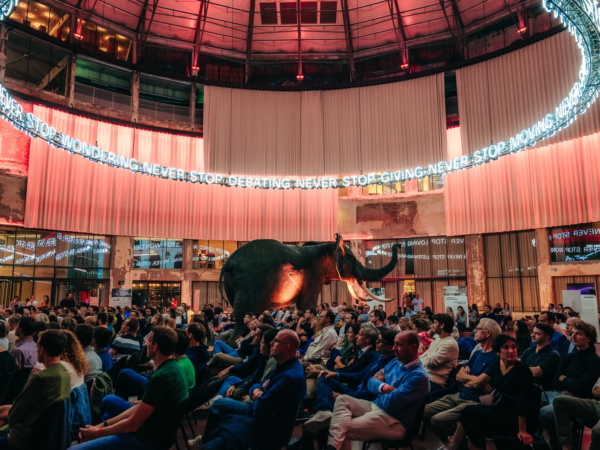 FR 06.09 Opening Wintercircus FarahLieten-208